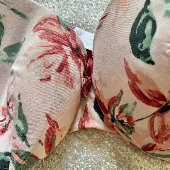 Cacique Floral Bra - Picture 4 of 6